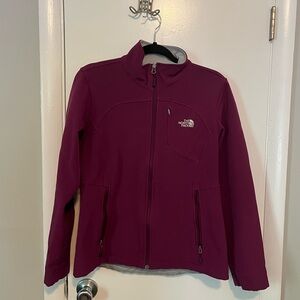The North Face Women's Magenta Jacket